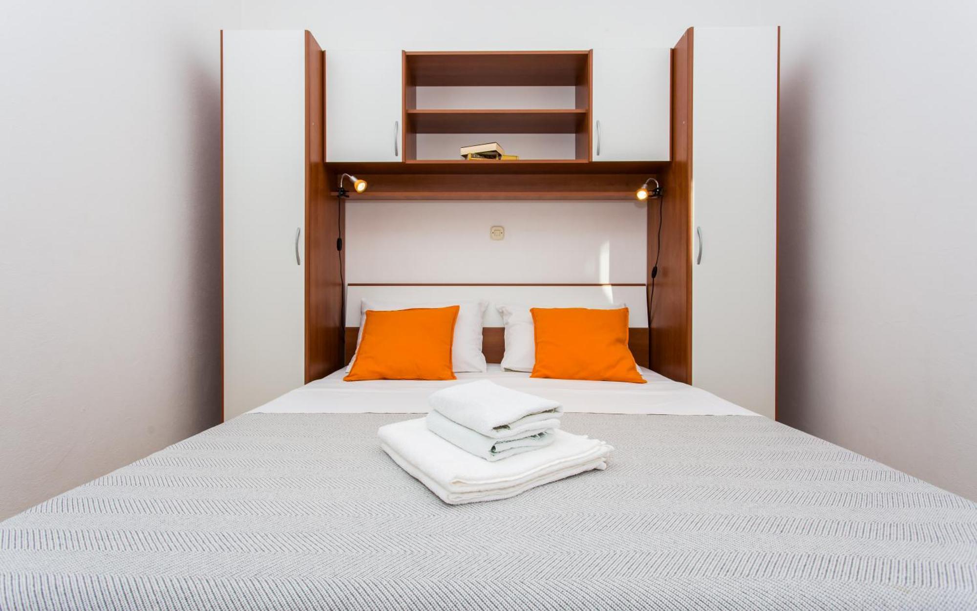 Apartments Luka 3 Baška Eksteriør bilde