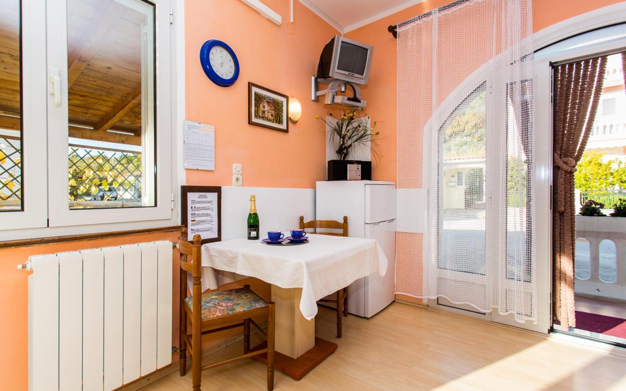 Apartments Luka 3 Baška Eksteriør bilde