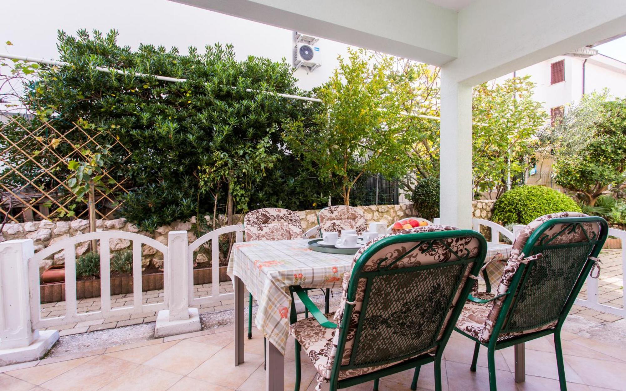 Apartments Luka 3 Baška Eksteriør bilde