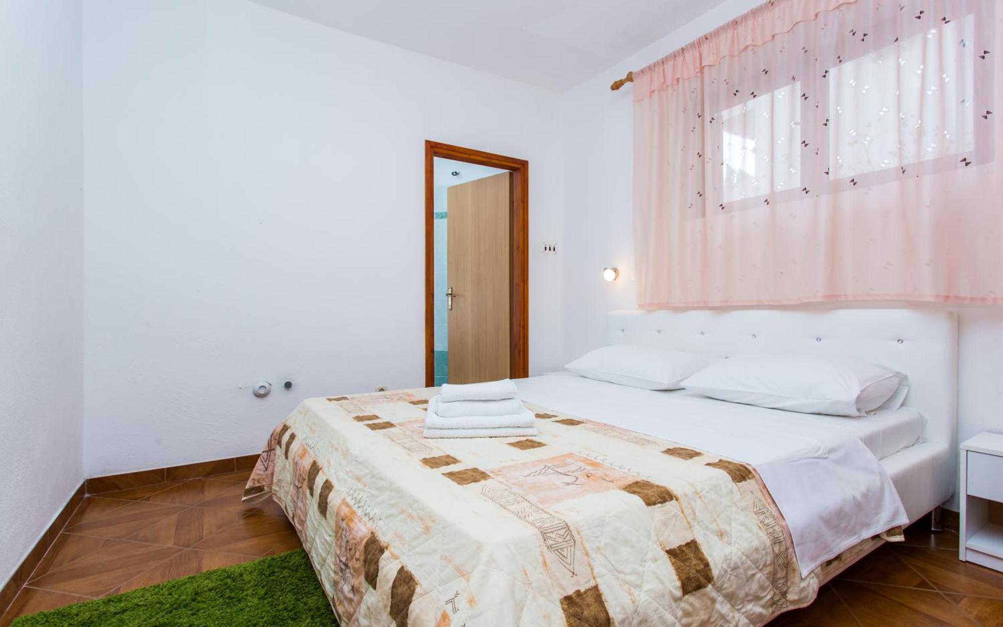 Apartments Luka 3 Baška Eksteriør bilde