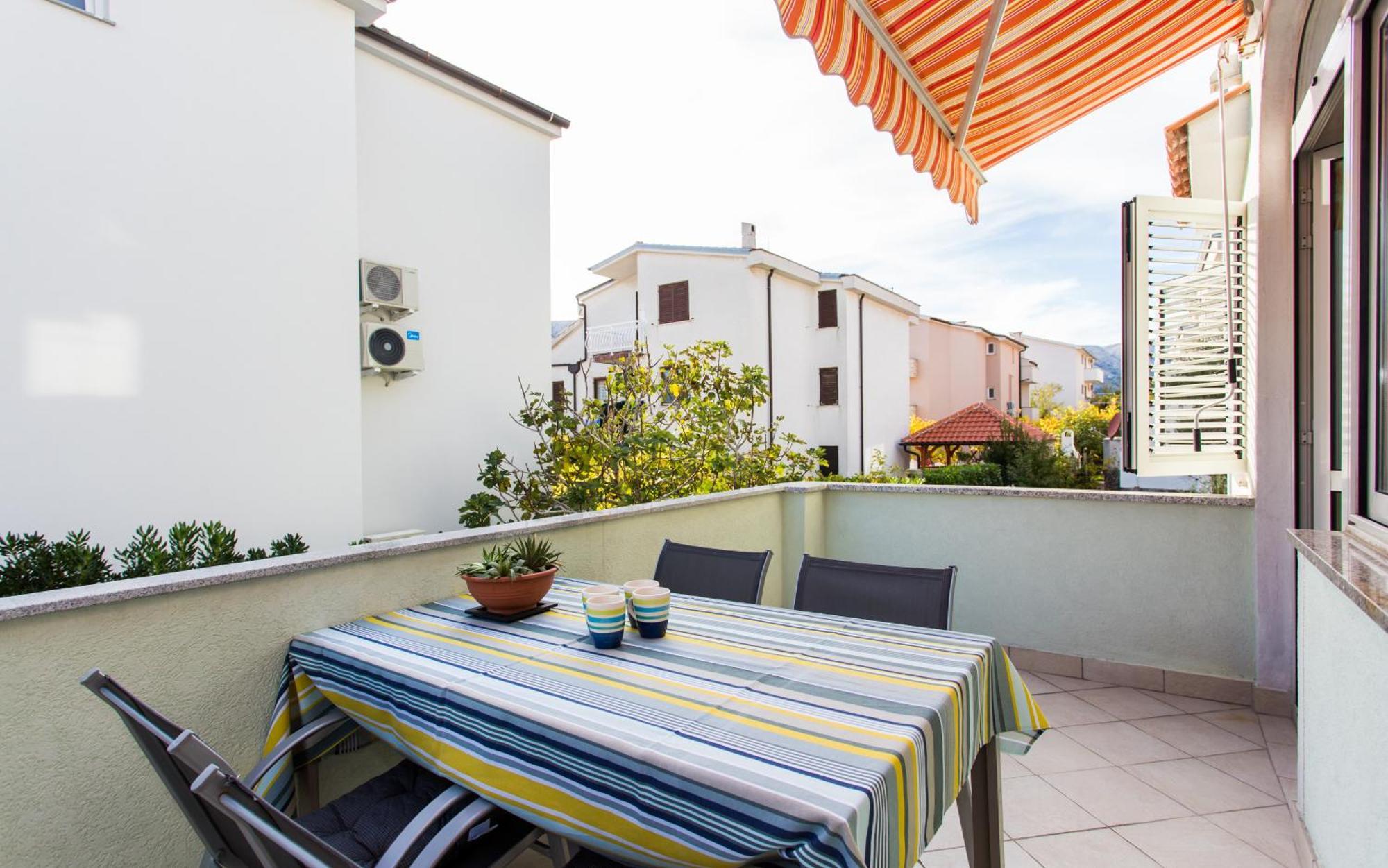 Apartments Luka 3 Baška Rom bilde